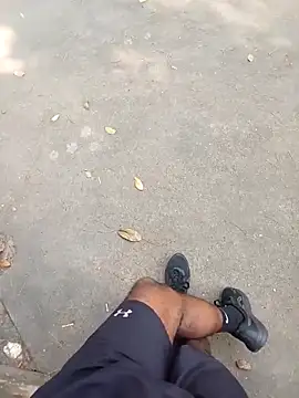 andresj22hot: διαδικτυακό σόου στην κάμερα