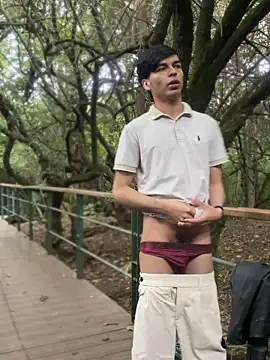 yoursexyjose Webcamshow