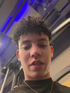 yoursexyjose webkamerás műsora