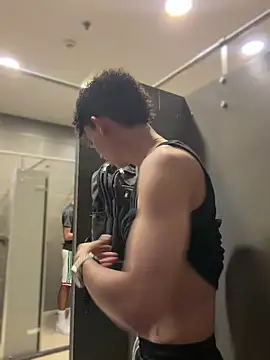 yoursexyjose Webcam-Show