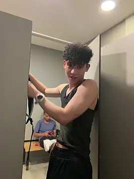 yoursexyjose Webcam Show