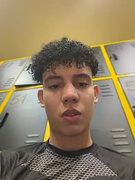 Show de yoursexyjose na webcam