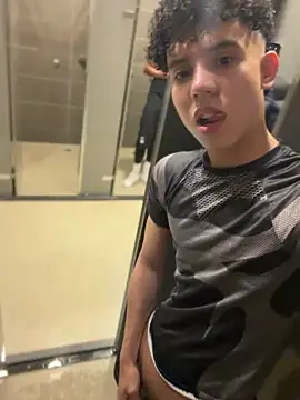 yoursexyjose Webcam-Show
