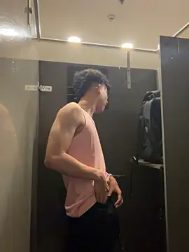 yoursexyjose's Webcam Show