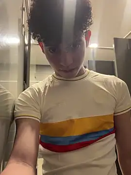 عرض كام yoursexyjose