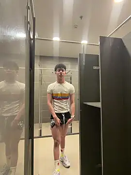 yoursexyjose Show Webcam