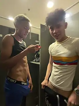 yoursexyjose Webcam-Show