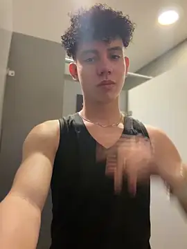 yoursexyjose Webcam-Show