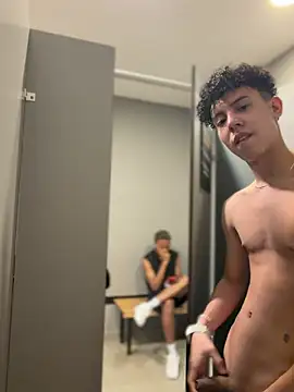 yoursexyjose ওয়েবক্যাম শো