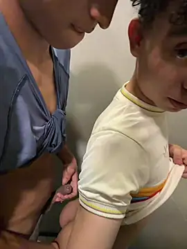 yoursexyjose 网络视讯表演