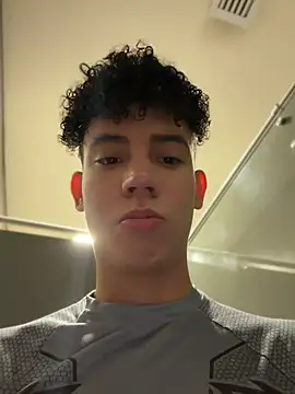 Show Webcam de yoursexyjose