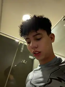 yoursexyjose Webcam-Show