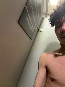 yoursexyjose Webcam-Show