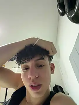 yoursexyjose 在線直播表演