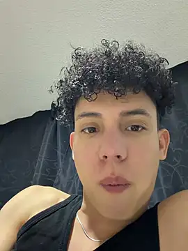 Show Webcam de yoursexyjose