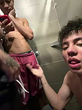 yoursexyjose Webcamshow