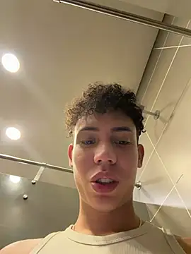 Show webcam de yoursexyjose