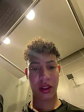 yoursexyjose Webcam-Show