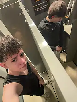 عرض كام yoursexyjose