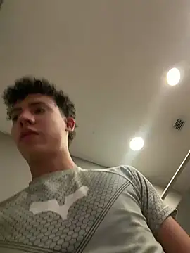 yoursexyjose Шоу с уебкамера