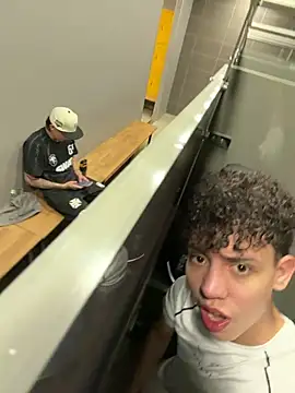 yoursexyjose's Webcam Show