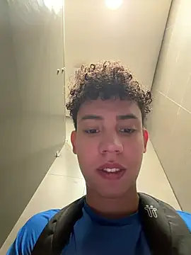 yoursexyjose Webcam-Show