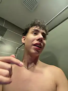 Show de yoursexyjose na webcam
