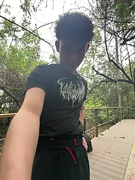 yoursexyjose 网络视讯表演