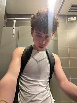 yoursexyjose Webcam show