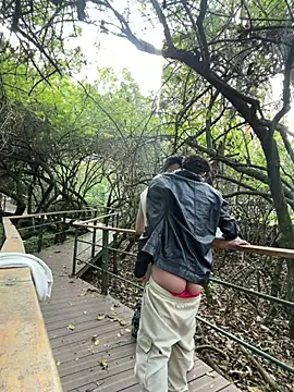 yoursexyjose's Webcam Show