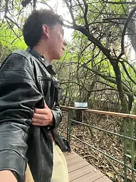 yoursexyjose: διαδικτυακό σόου στην κάμερα