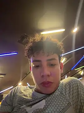 Webkamerová show yoursexyjose