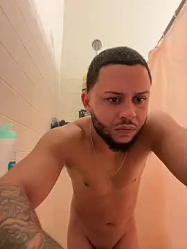 Tu_PaPi_Favorito's Webcam Show