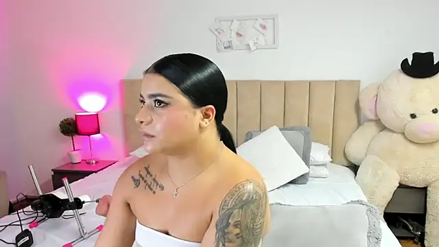 KeylaGomez_'s Live XXX Chat