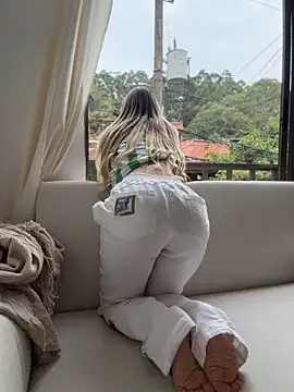 Show de Mia_Rosee1 na webcam