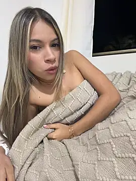 XXX chat uživo modela Mia_Rosee1