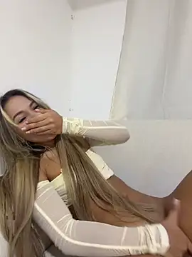 Czat XXX na żywo – Mia_Rosee1