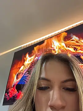 Mia_Rosee1のライブXXXチャット