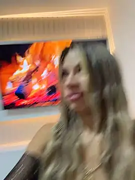 Mia_Rosee1's Webcam Show