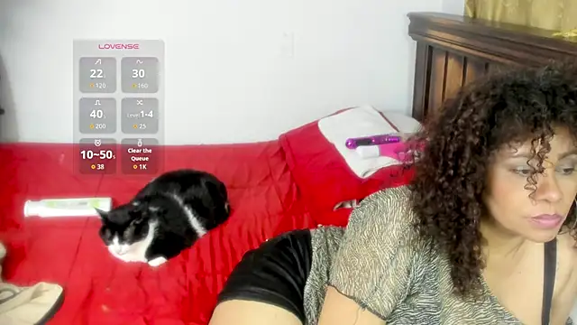 Hanna233's Live Sex Cam Show