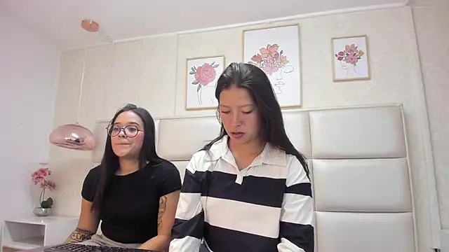 دردشة double_temptation_ الجنسية المباشرة
