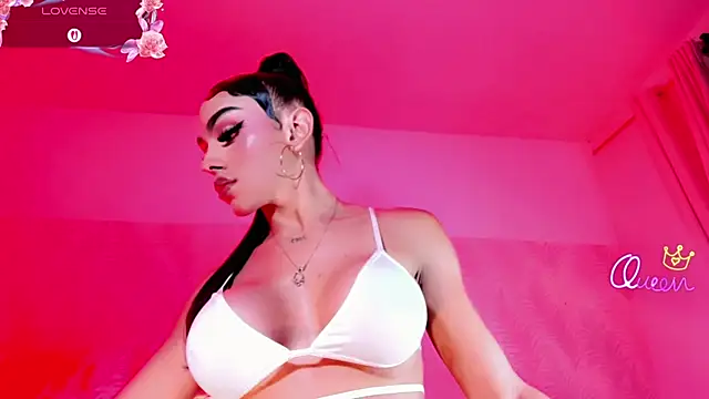 Tiana_lealn Webbikameraesitys
