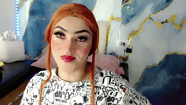 NathalialLooesn Webbikameraesitys