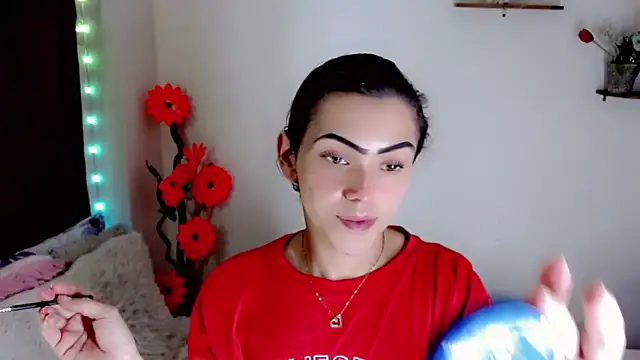 NathalialLooesのウェブカメラショー