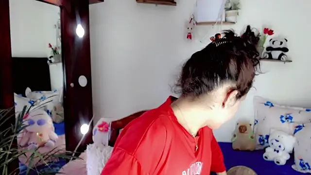 NathalialLooes 在線直播表演