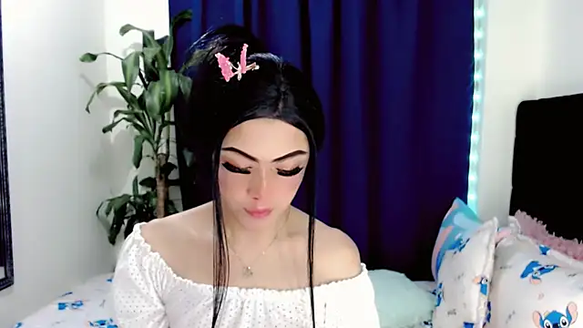 Show modela NathalialLooes na web-kameri