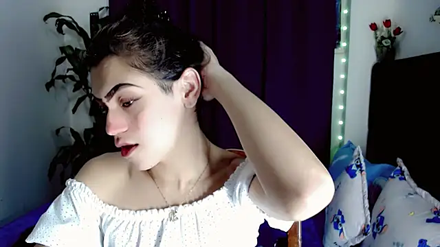 NathalialLooes Webcamshow