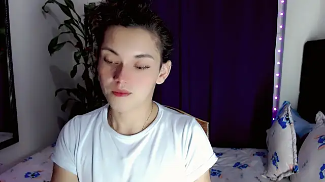 NathalialLooes' Webcam Show