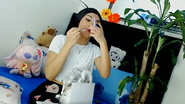 NathalialLooesn Webbikameraesitys