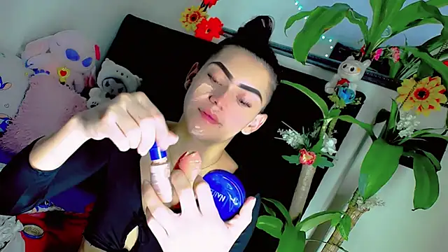 NathalialLooesのウェブカメラショー